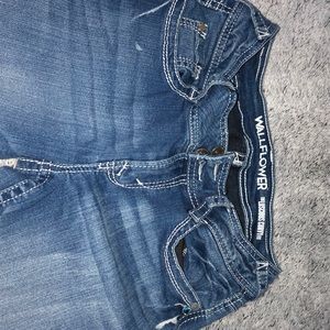 Wallflower bootcut jeans